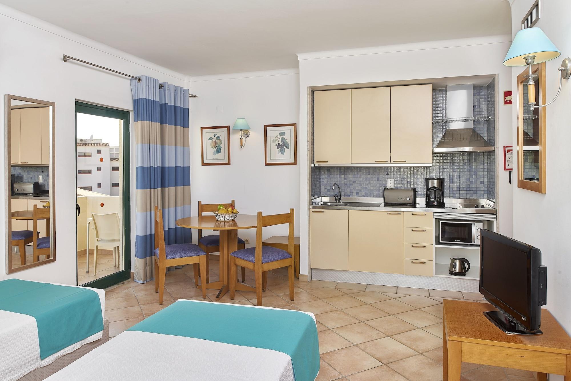 Oceanus Aparthotel อัลบูเฟรา ภายนอก รูปภาพ