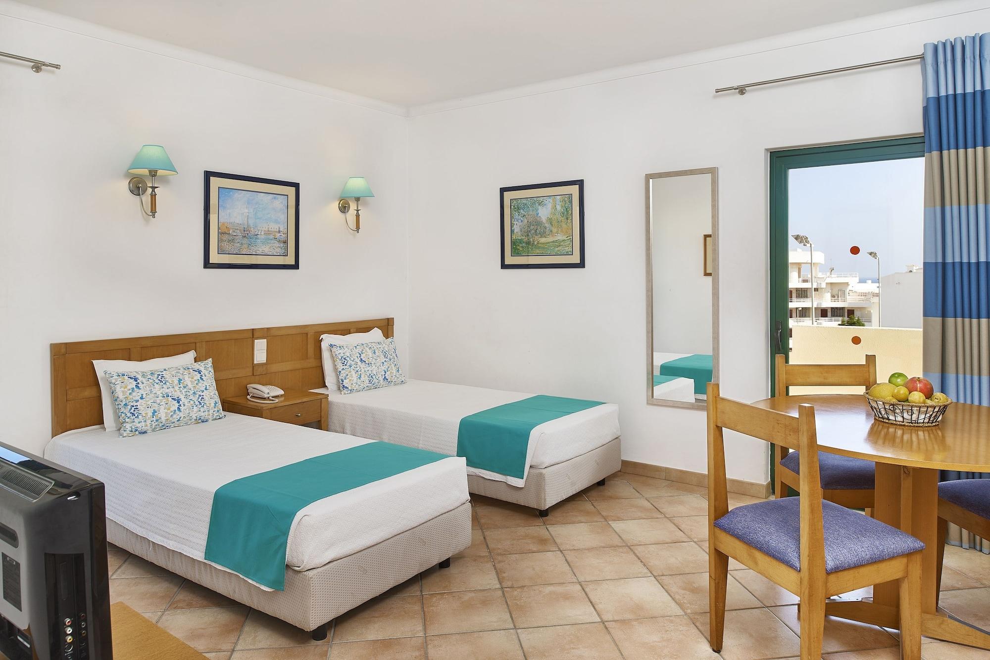 Oceanus Aparthotel อัลบูเฟรา ภายนอก รูปภาพ